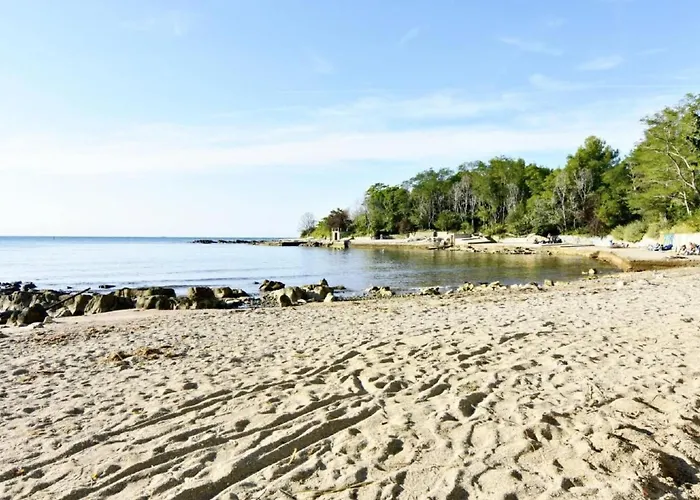 Apartment Mit Blick Auf Wasser By Interhome *